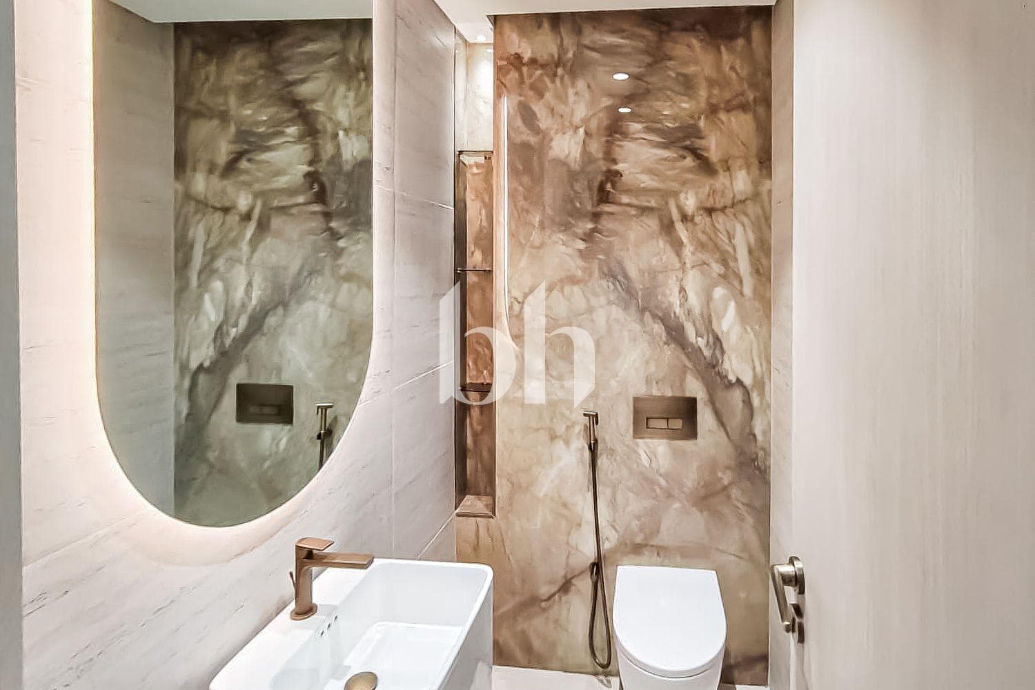 1 Bedroom Apartment in Pearl House III - photo 2