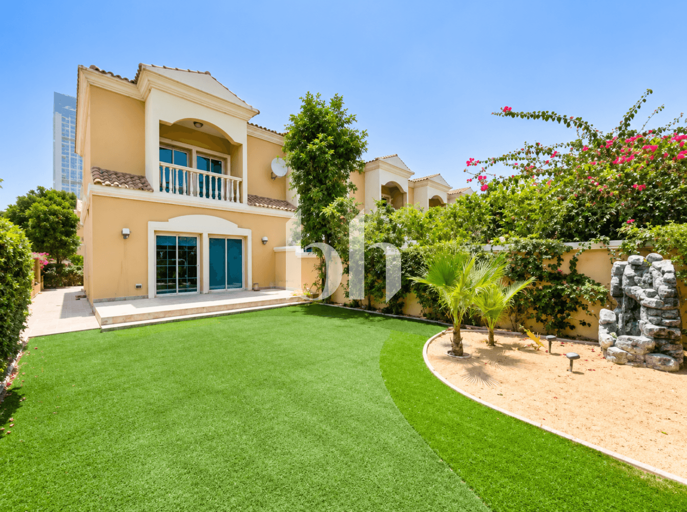 2 Bedroom Townhouse in District 3B