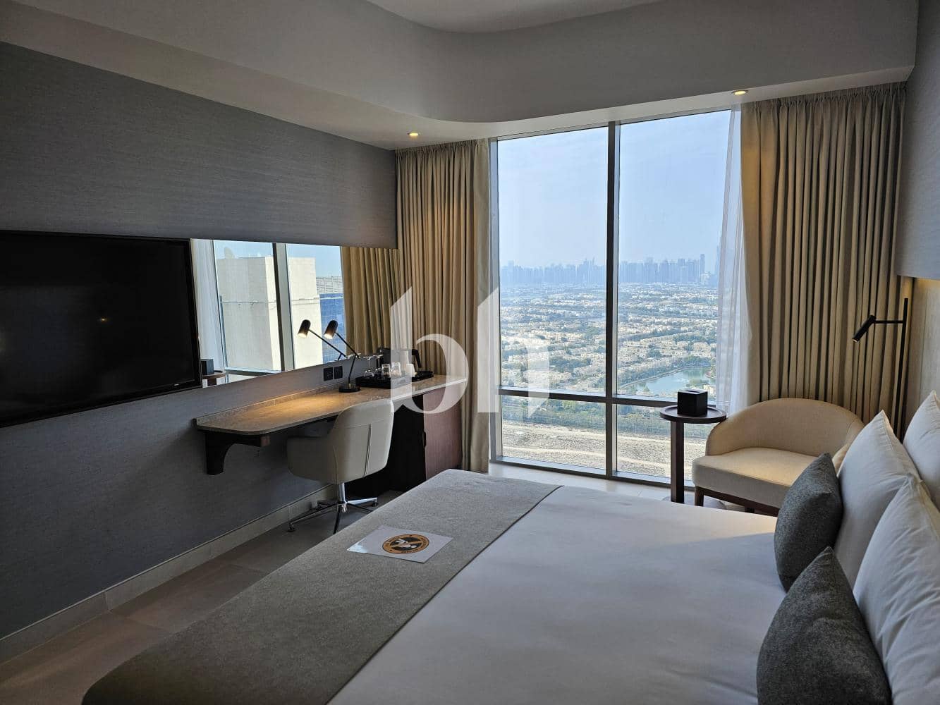 Studio Apartment in The One at Jumeirah Village Triangle - photo 2