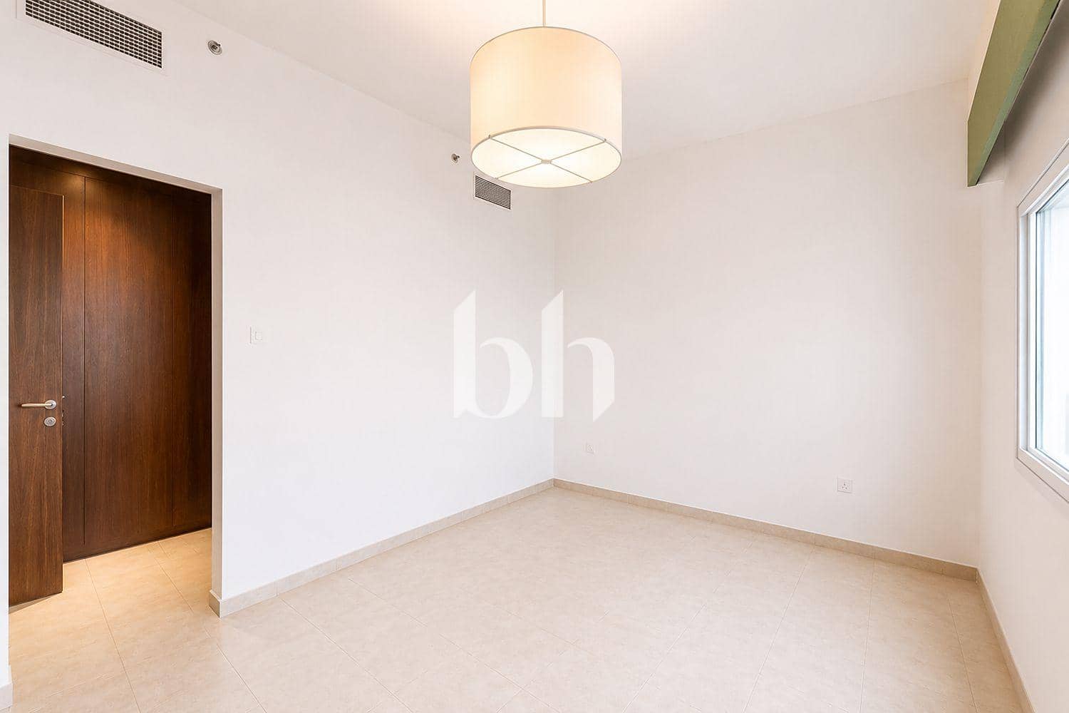1 Bedroom Apartment in The Imperial Residence A - photo 2