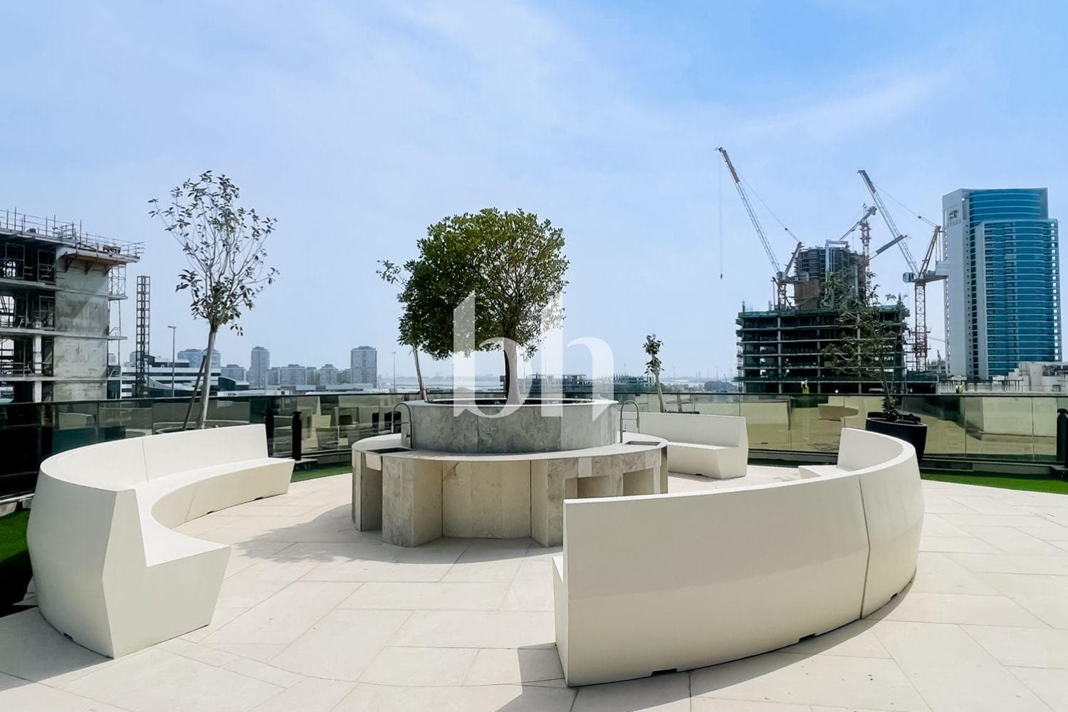 1 Bedroom Apartment in Cloud Tower A - photo 2