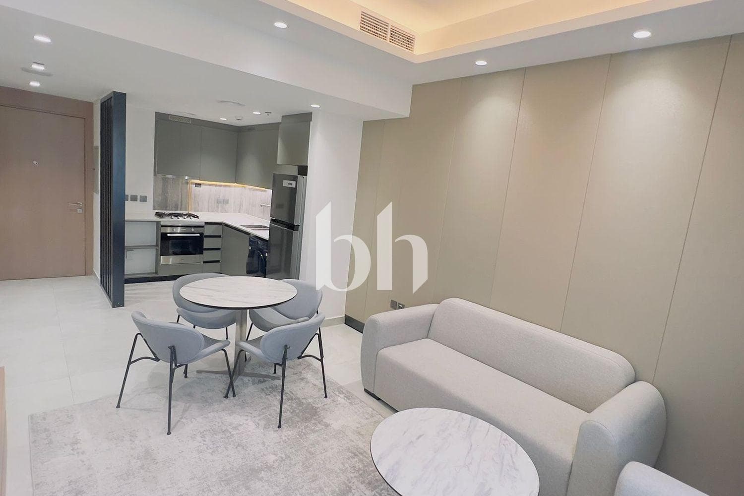1 Bedroom Apartment in Cloud Tower A - photo 2