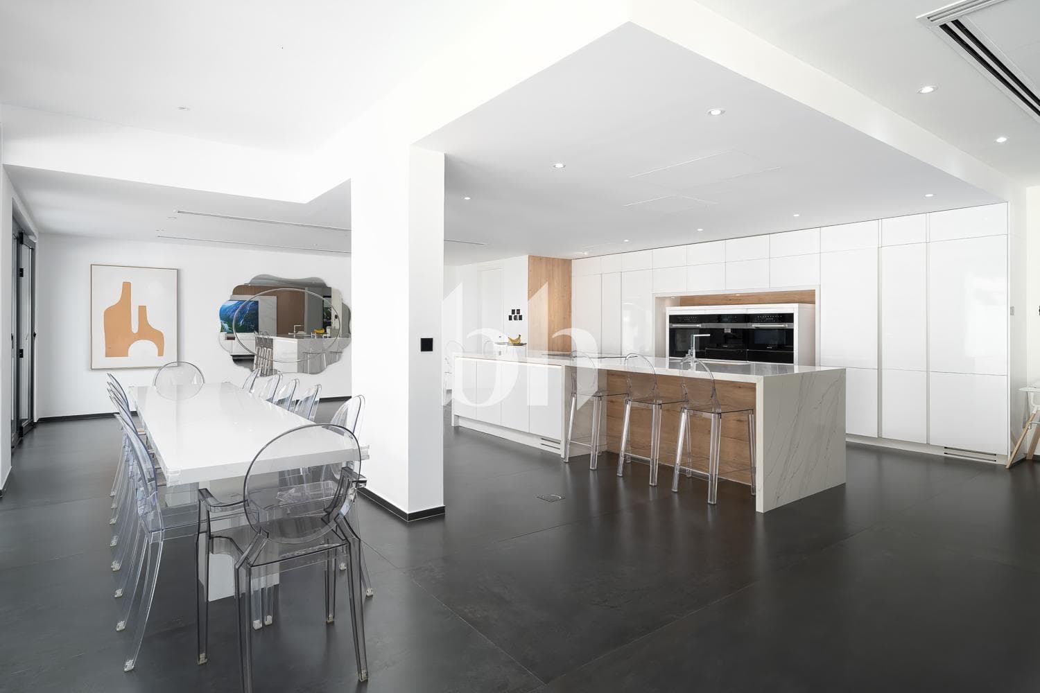 5 Bedroom Villa in Green Community East - photo 2