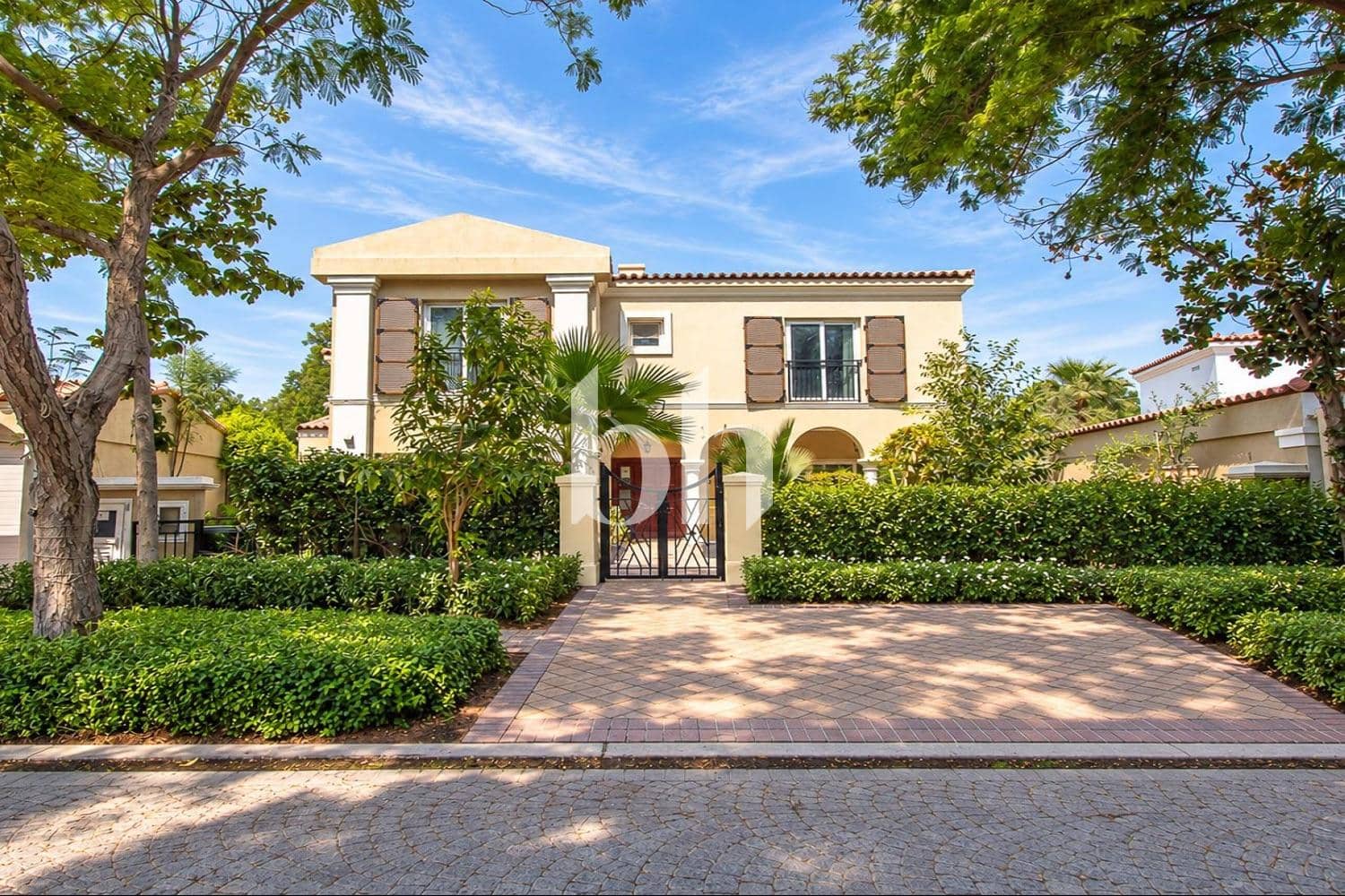 5 Bedroom Villa in Green Community West