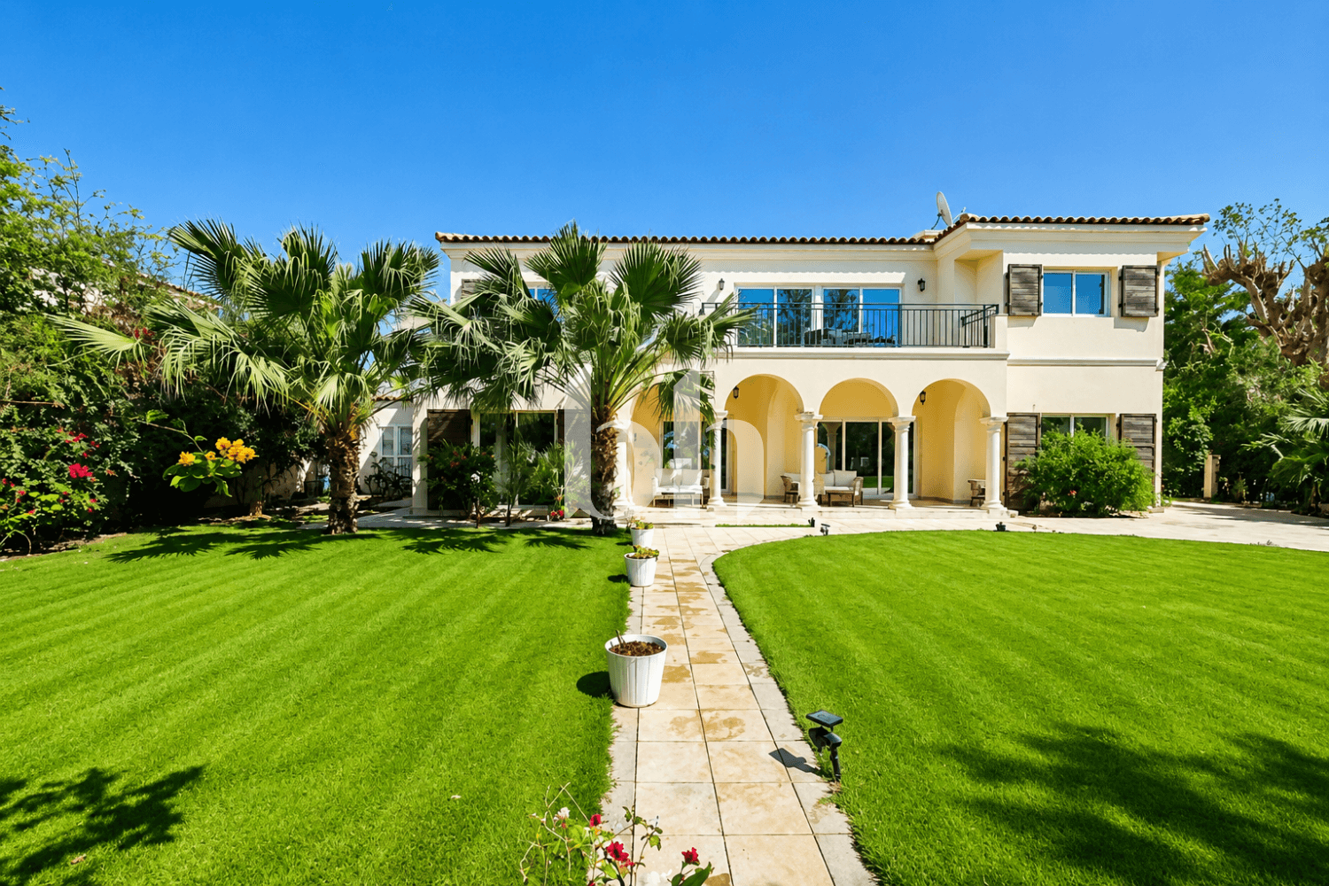 5 Bedroom Villa in Green Community West