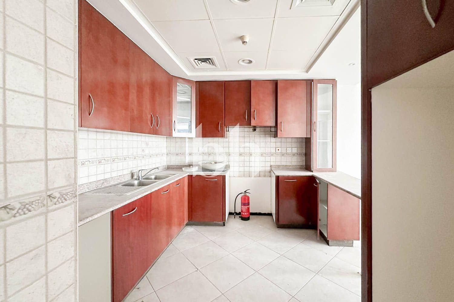 3 Bedroom Apartment in Terrace Apartments - photo 1
