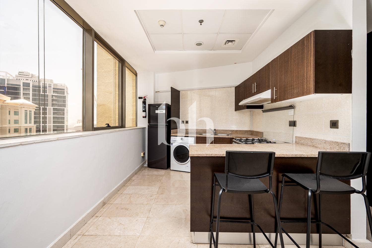 Studio Apartment in Al Murad Towers - photo 2