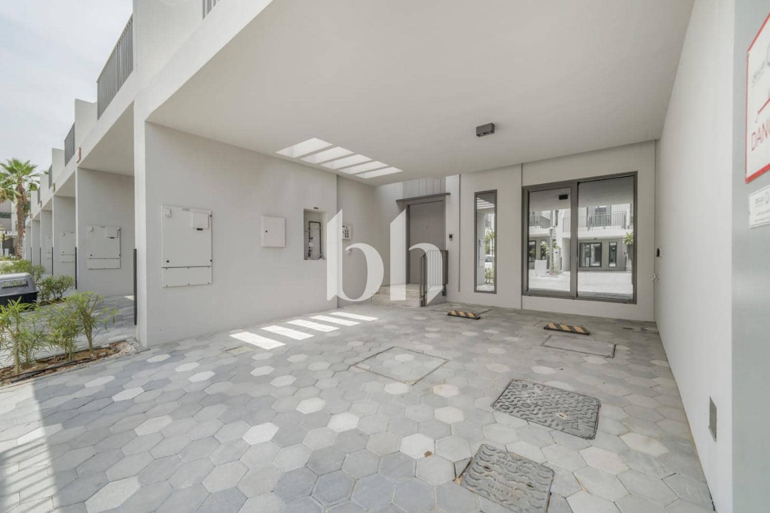 2 Bedroom Townhouse in MAG City Apartments