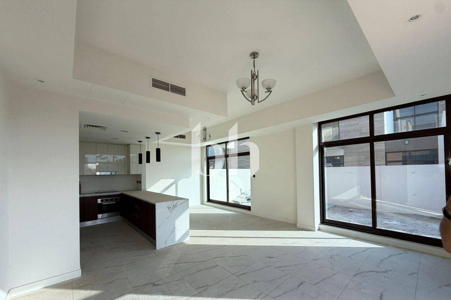 4 Bedroom Townhouse in Elie Saab VIE Townhouses - photo 1