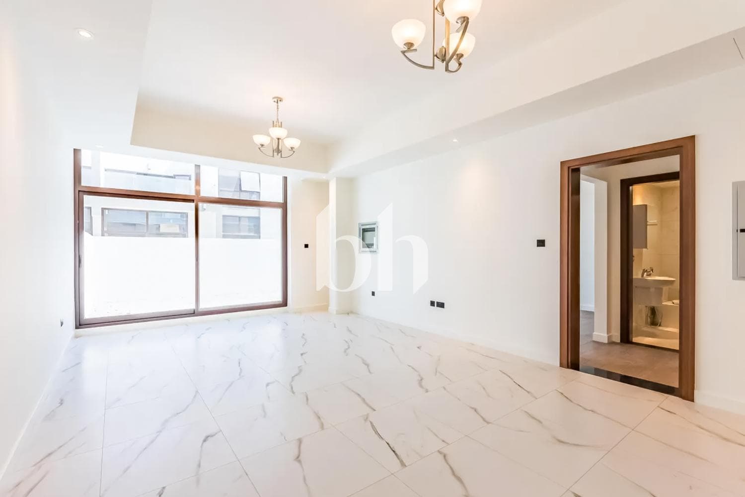 4 Bedroom Townhouse in Elie Saab VIE Townhouses - photo 2