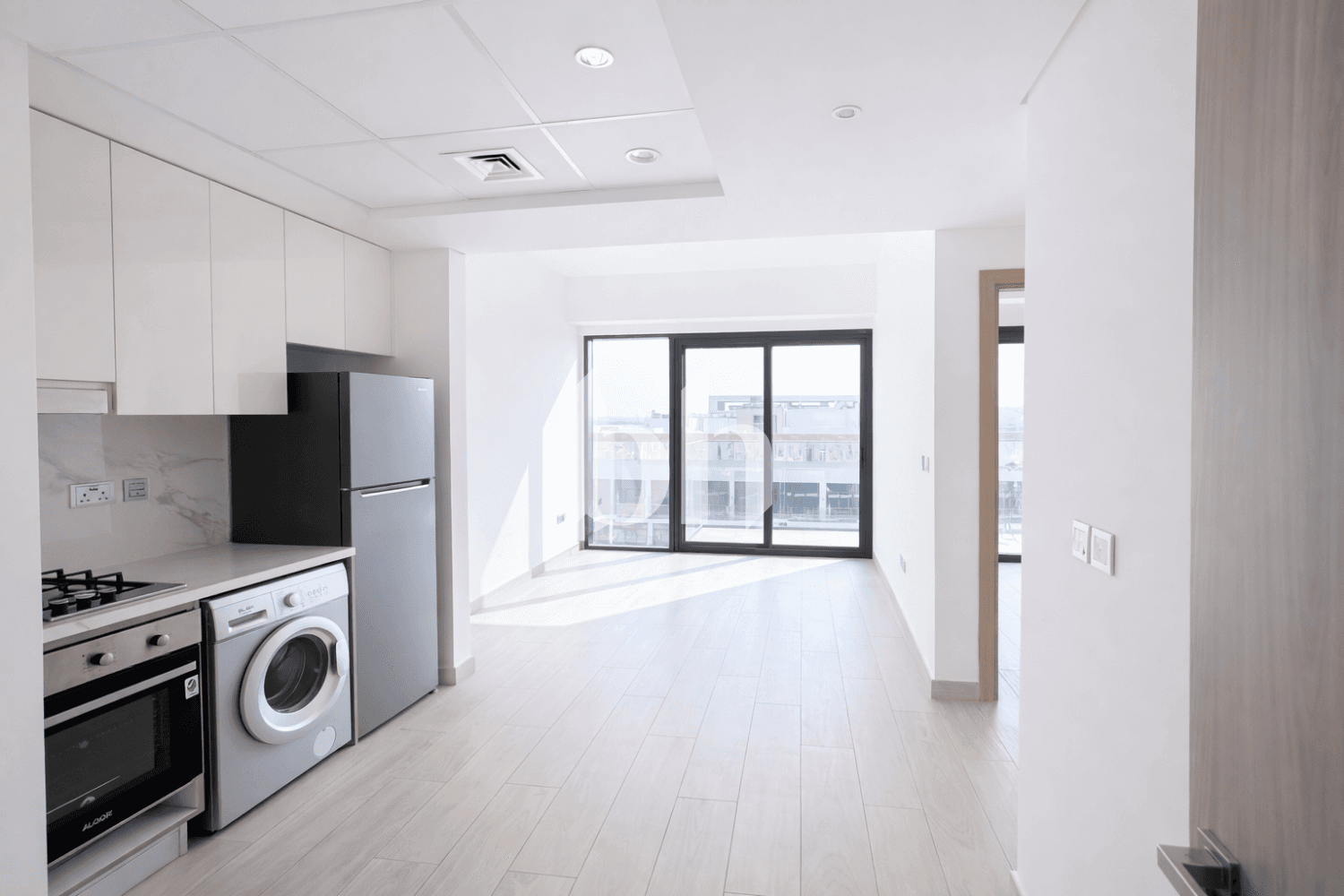 2 Bedroom Apartment in Azizi Riviera 39 - photo 2