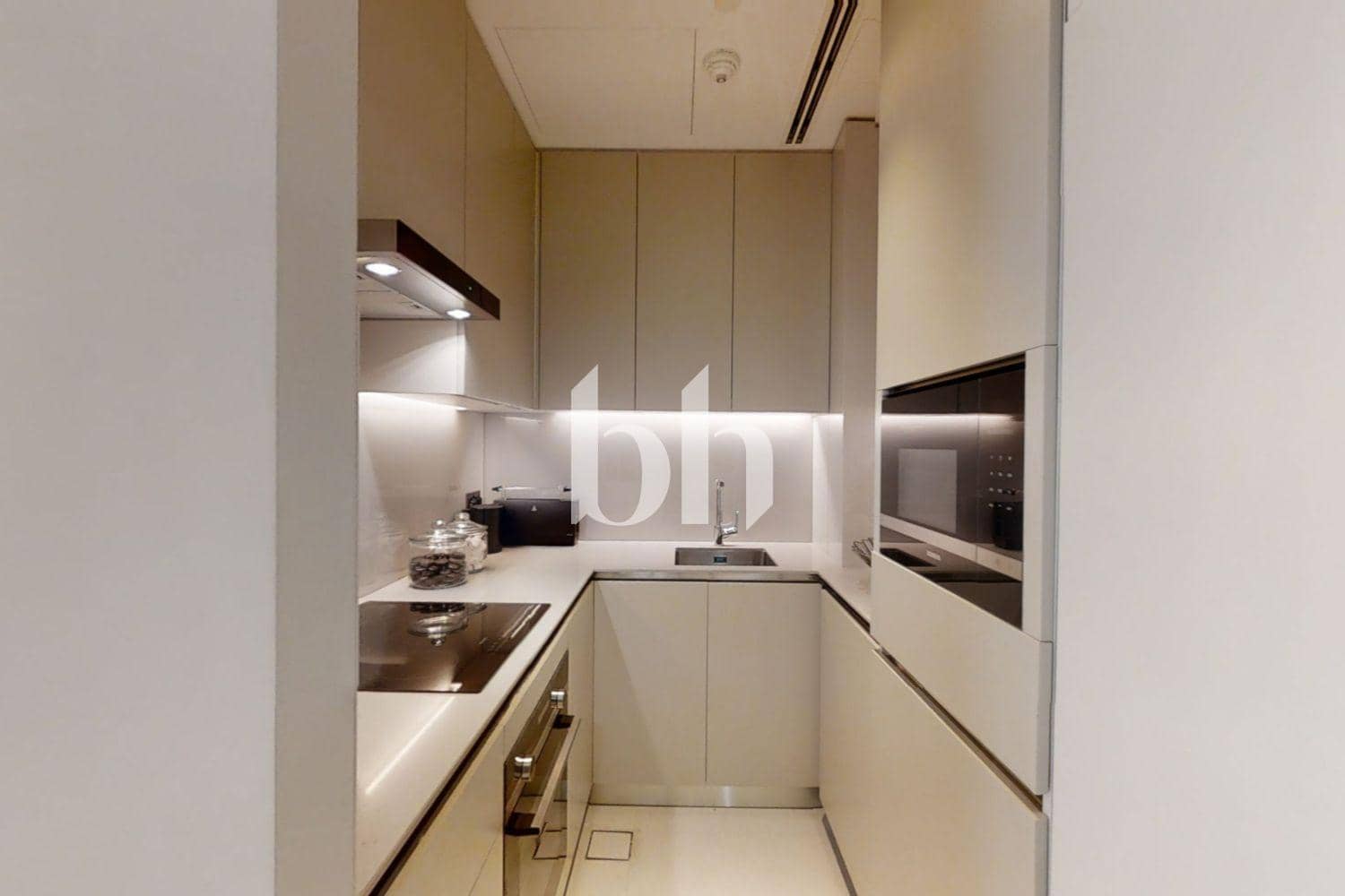 Studio Apartment in MAG 920 - photo 2
