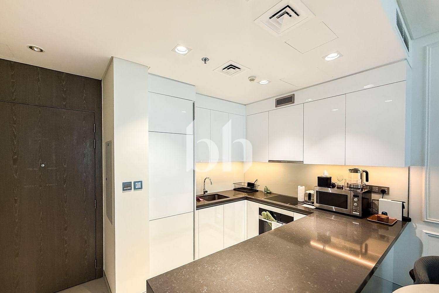 1 Bedroom Apartment in Residences 7 - photo 2