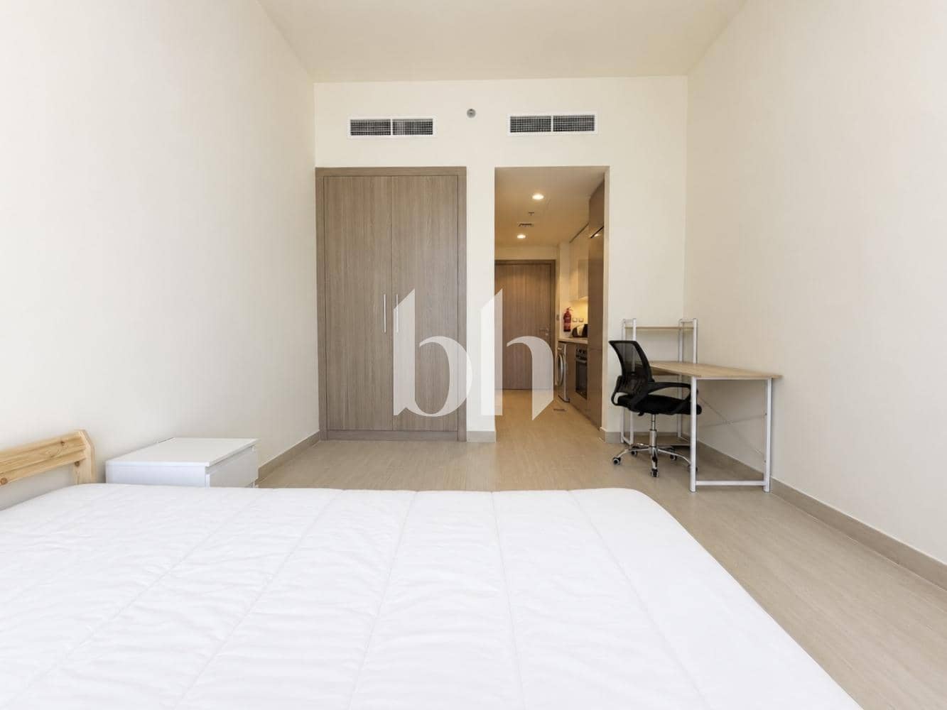Studio Apartment in Azizi Riviera 48 - photo 1