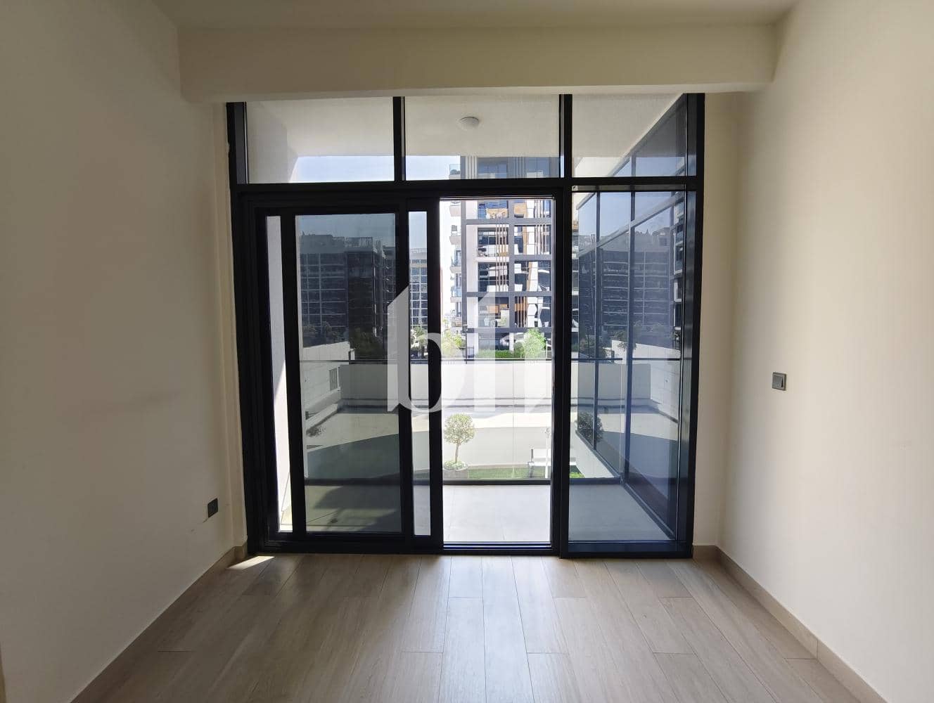 2 Bedroom Apartment in Azizi Riviera 26 - photo 2