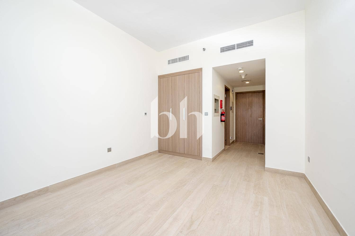 Studio Apartment in Azizi Riviera 18 - photo 2