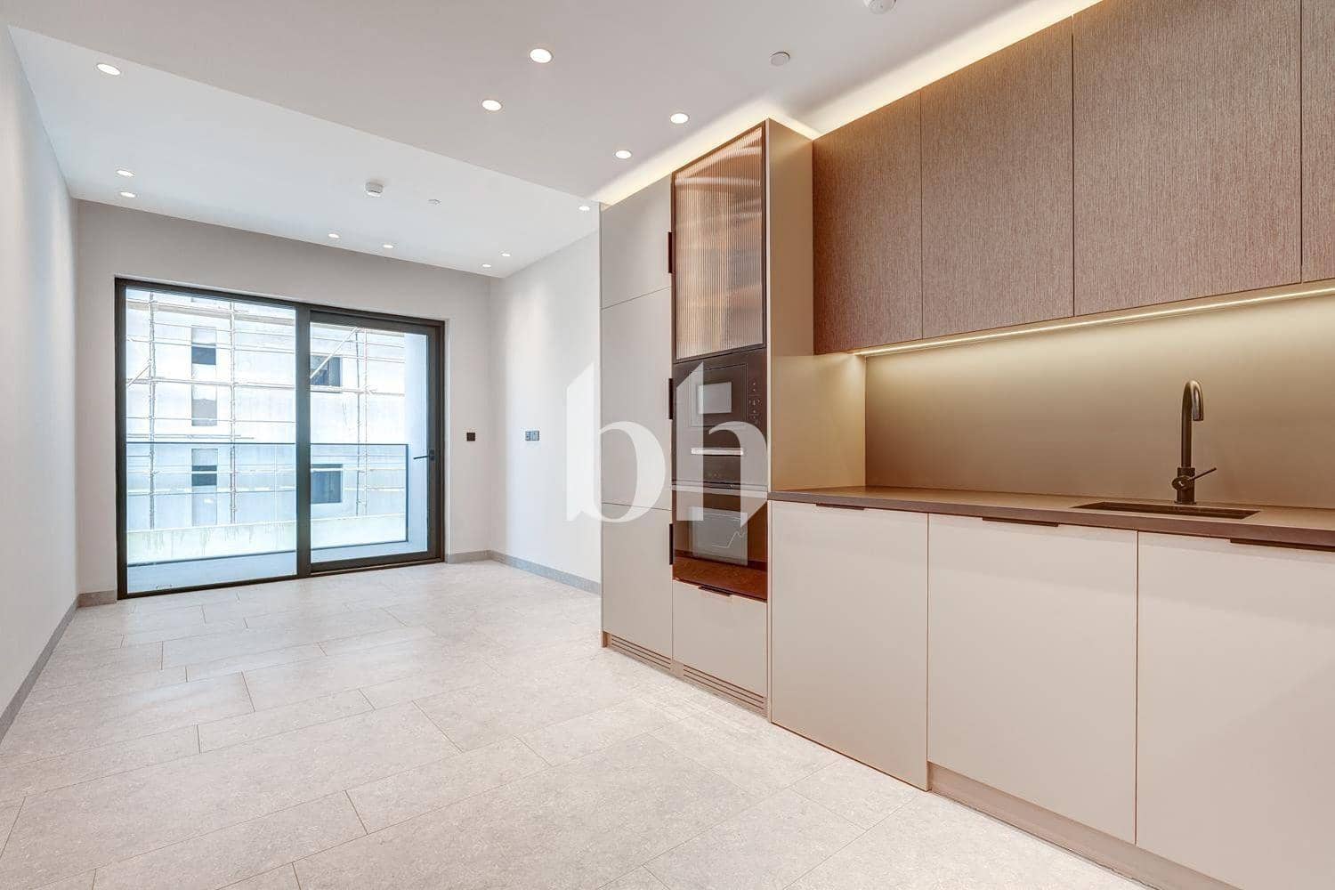 1 Bedroom Apartment in City Oasis 1