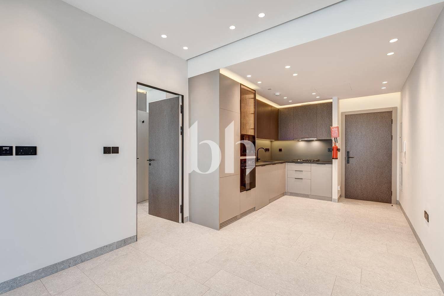 1 Bedroom Apartment in City Oasis 1 - photo 1