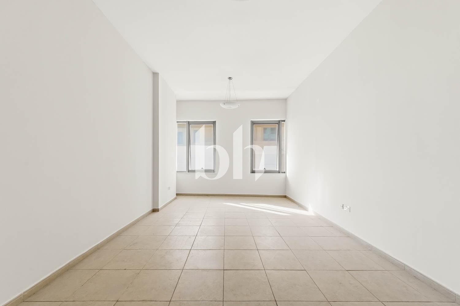1 Bedroom Apartment in Palace Tower 2