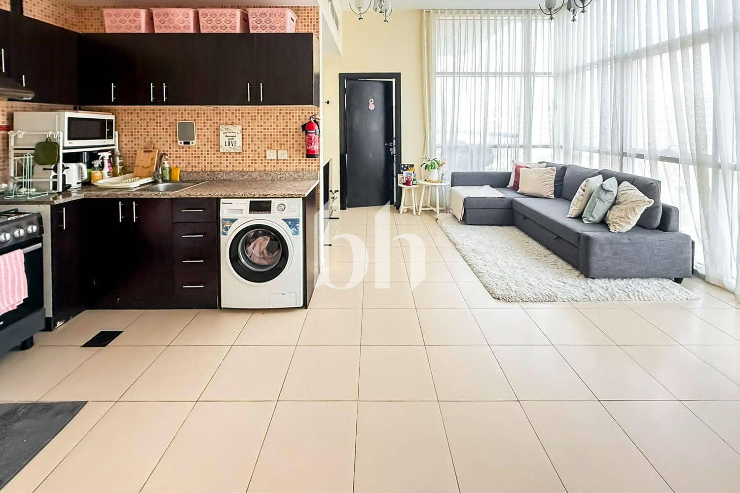 1 Bedroom Apartment in Silicon Gates 4 - photo 2