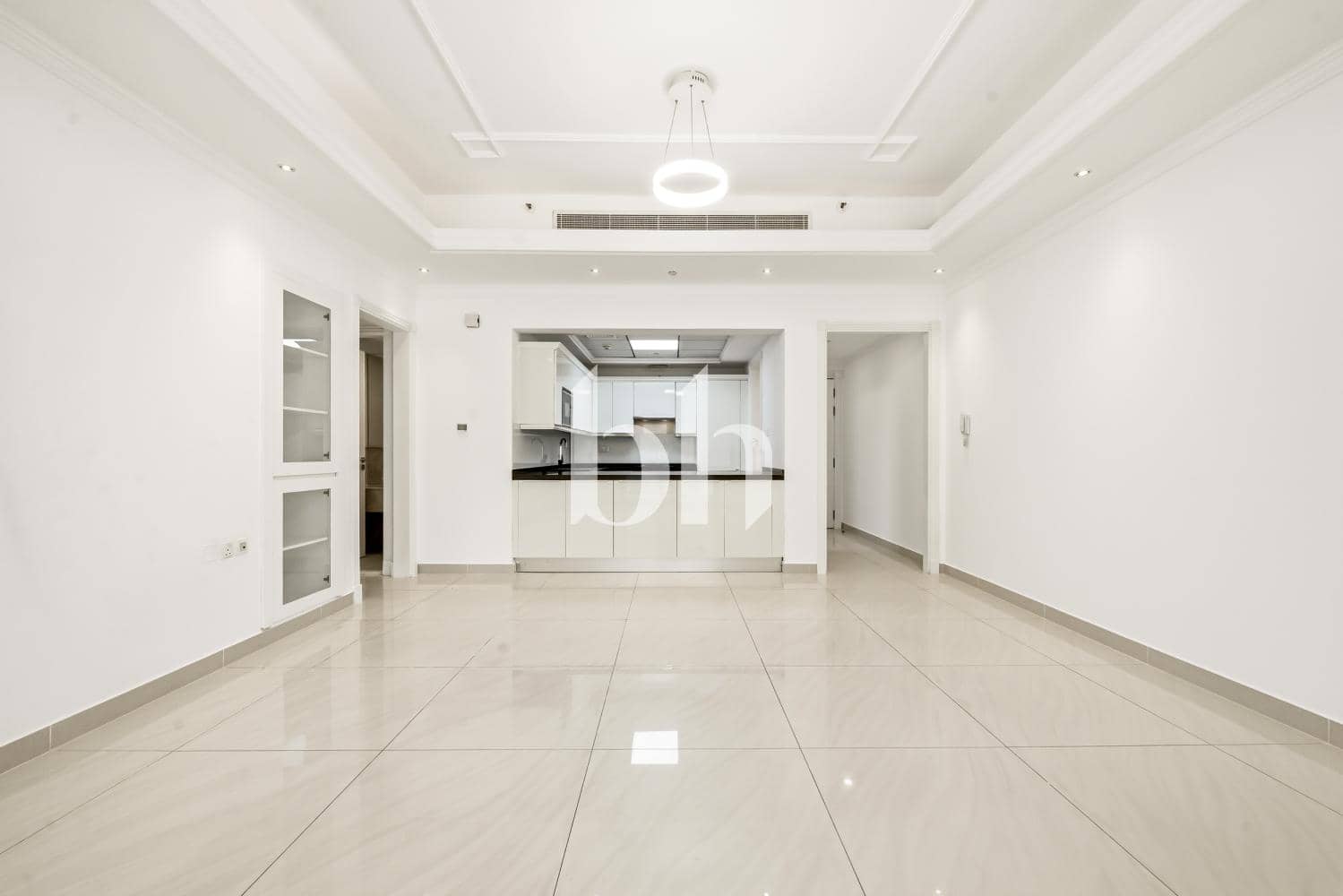 2 Bedroom Apartment in Vincitore Palacio - photo 1