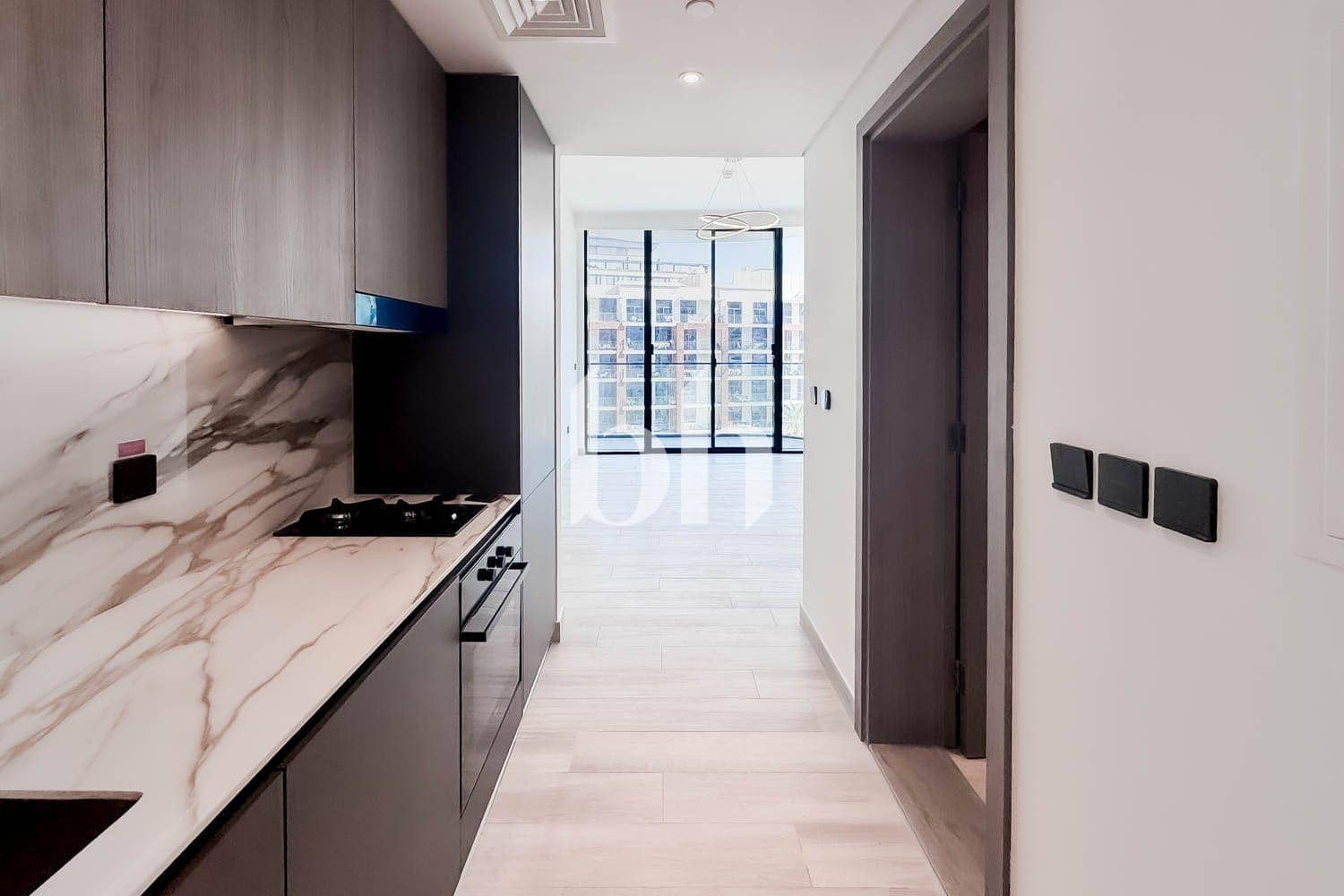 Studio Apartment in Oxford Gardens - photo 1