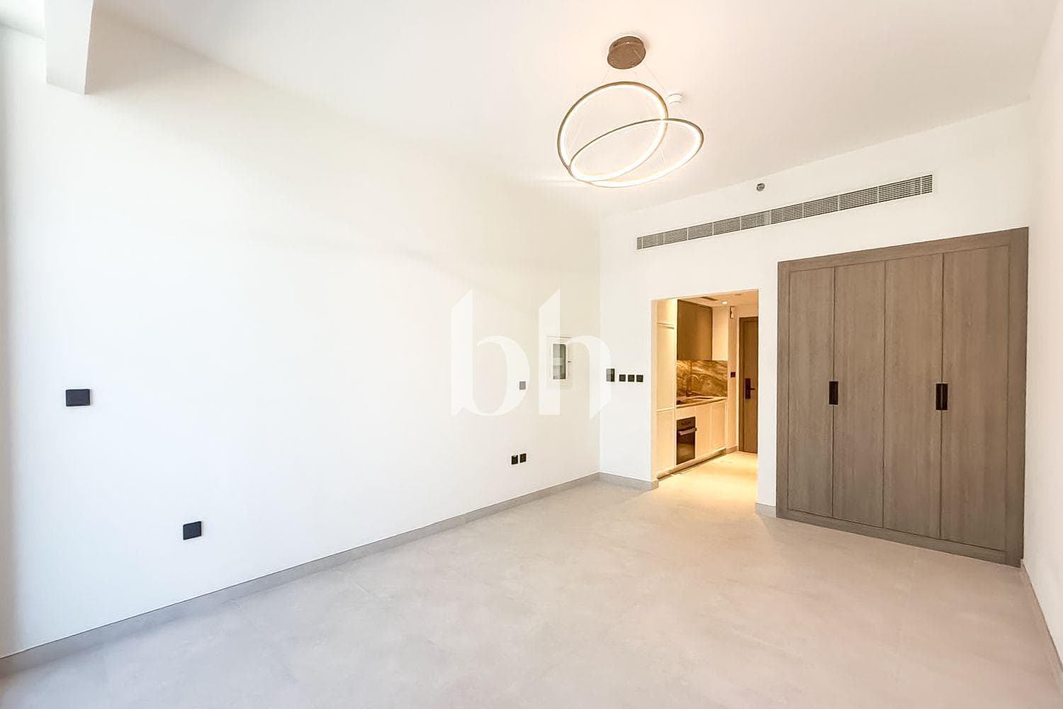 Studio Apartment in Avelon Boulevard - photo 1