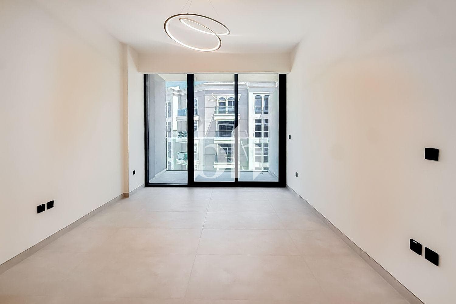 Studio Apartment in Avelon Boulevard