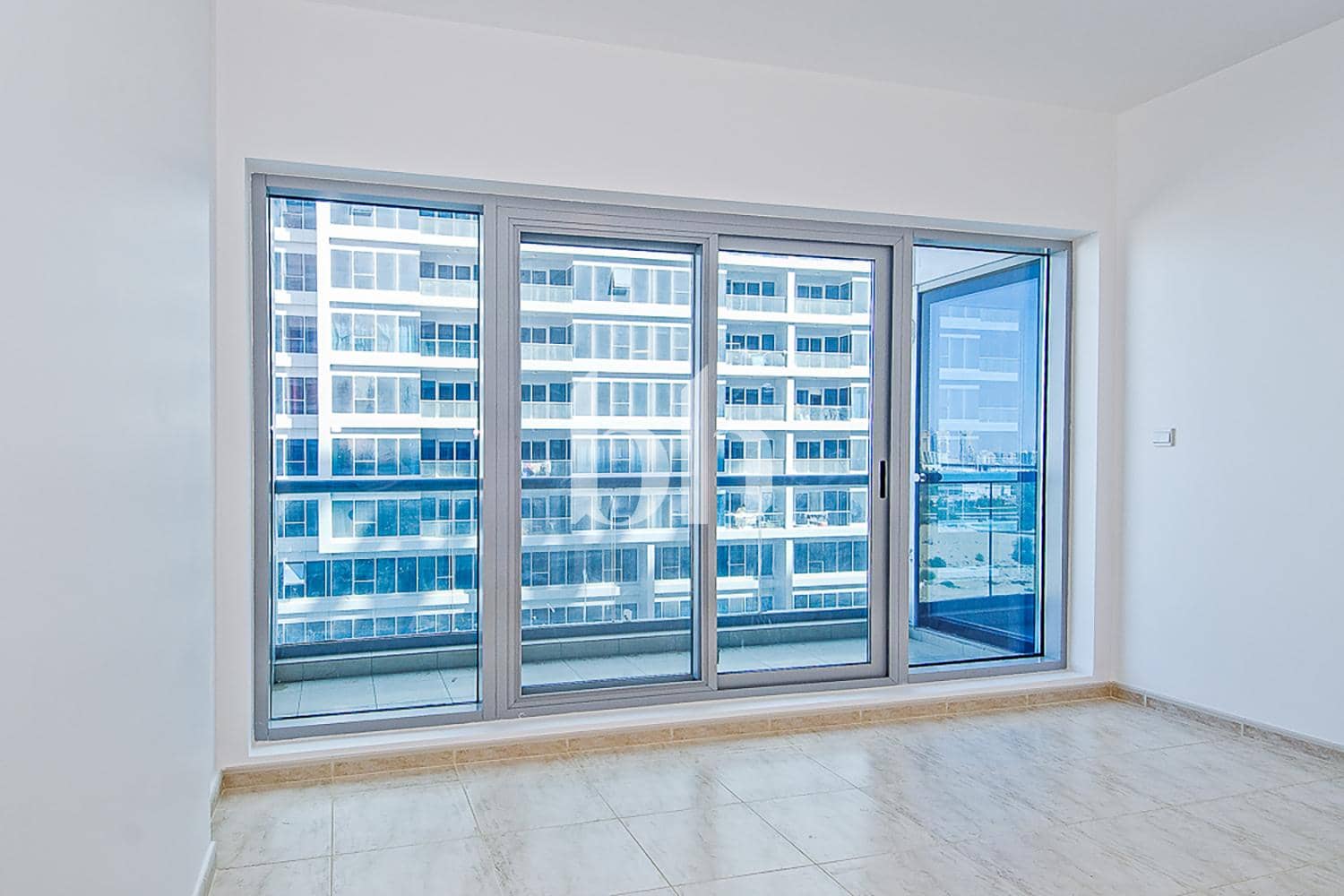 1 Bedroom Apartment in Skycourts Tower D - photo 2