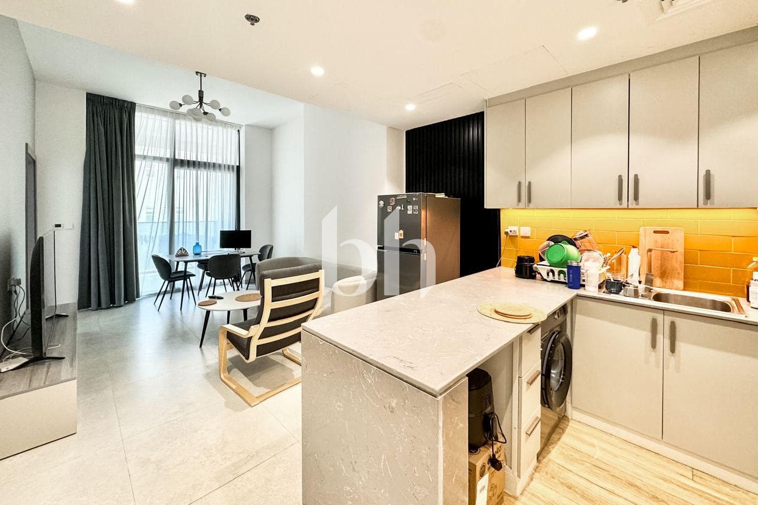 1 Bedroom Apartment in The V Tower - photo 1