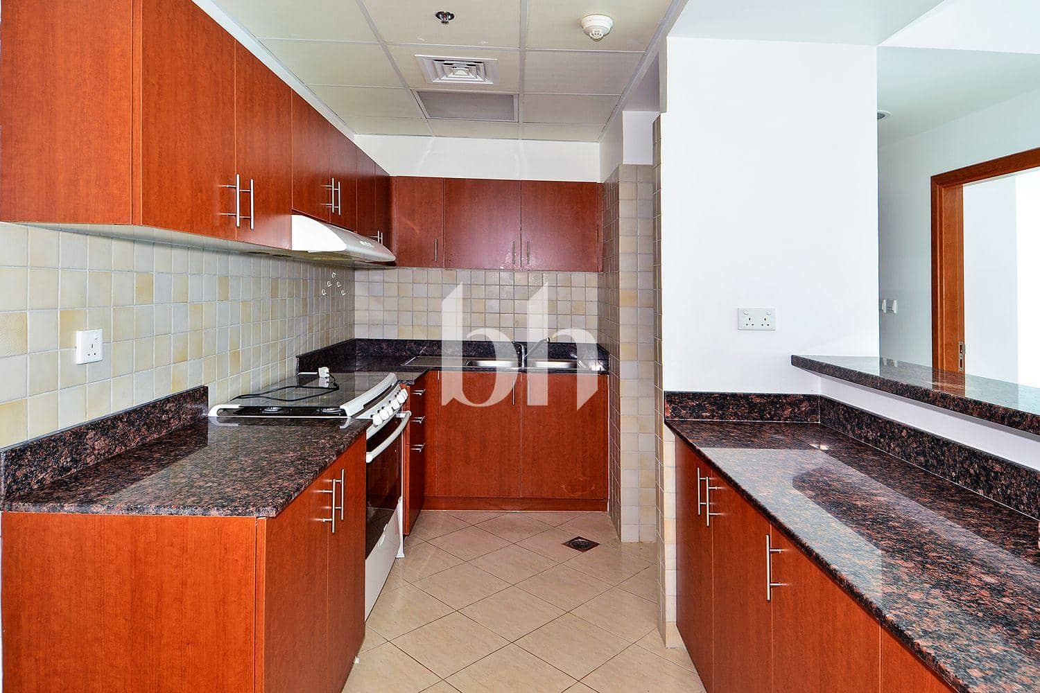 1 Bedroom Apartment in Skycourts Tower D - photo 2