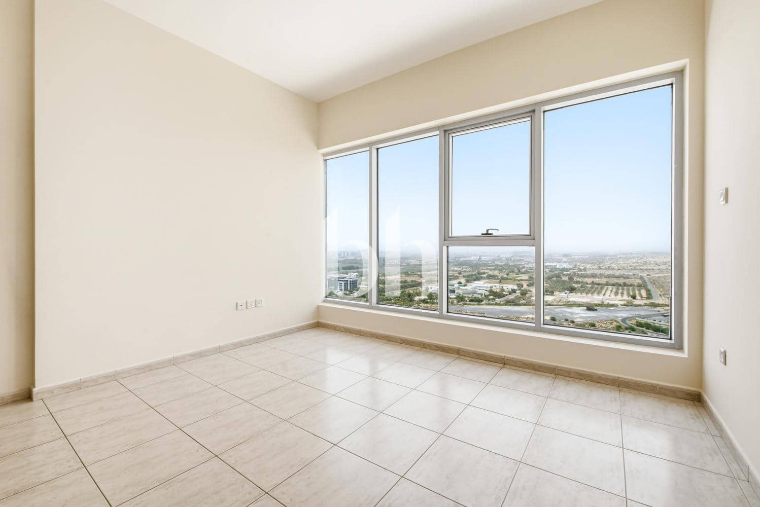 2 Bedroom Apartment in Skycourts Tower C - photo 1
