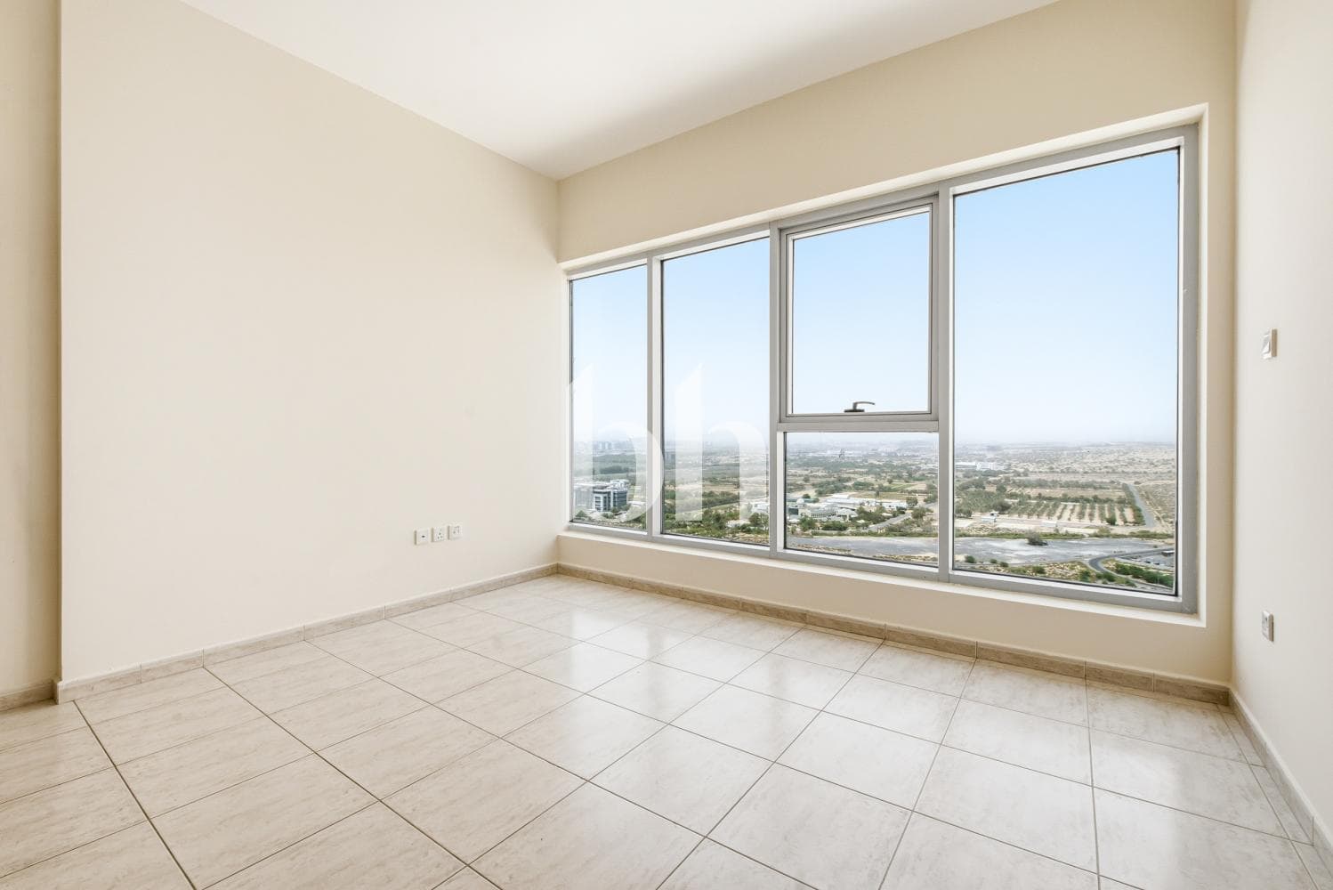 2 Bedroom Apartment in Skycourts Tower C - photo 1