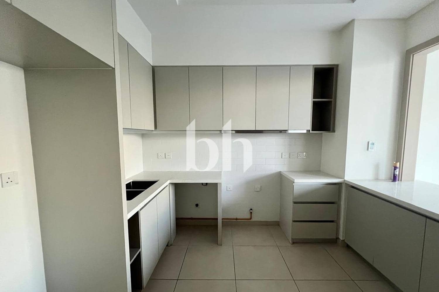 3 Bedroom Townhouse in Murooj Al Furjan 1 - photo 1