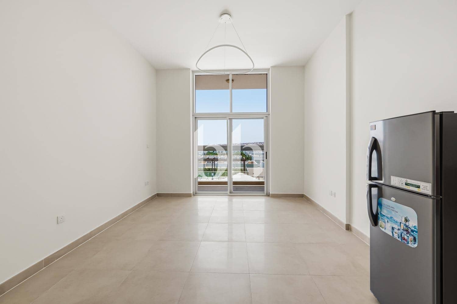 Studio Apartment in Azizi Star - photo 2