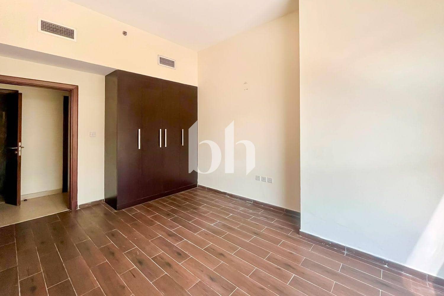 2 Bedroom Apartment in Azizi Liatris - photo 1