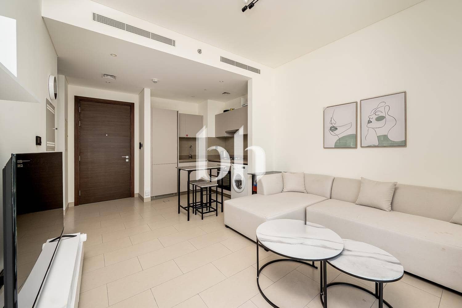 1 Bedroom Apartment in Prime Residency 3