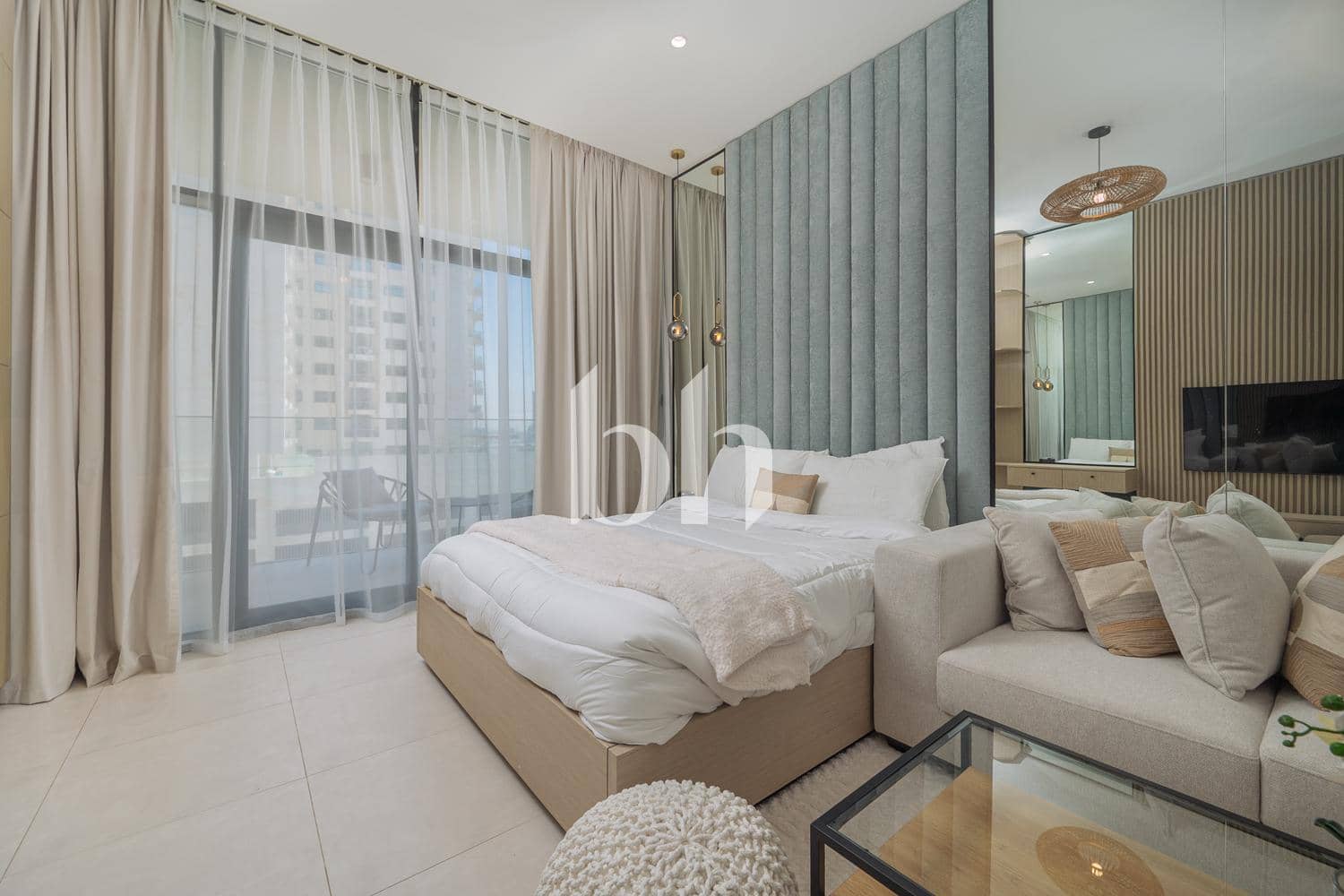 Studio Apartment in Westwood By IMTIAZ - photo 1