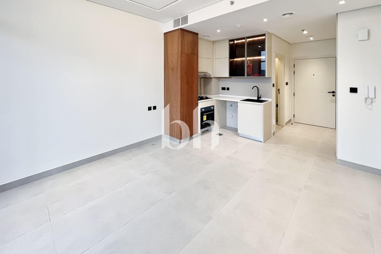 Studio Apartment in PG One - photo 2