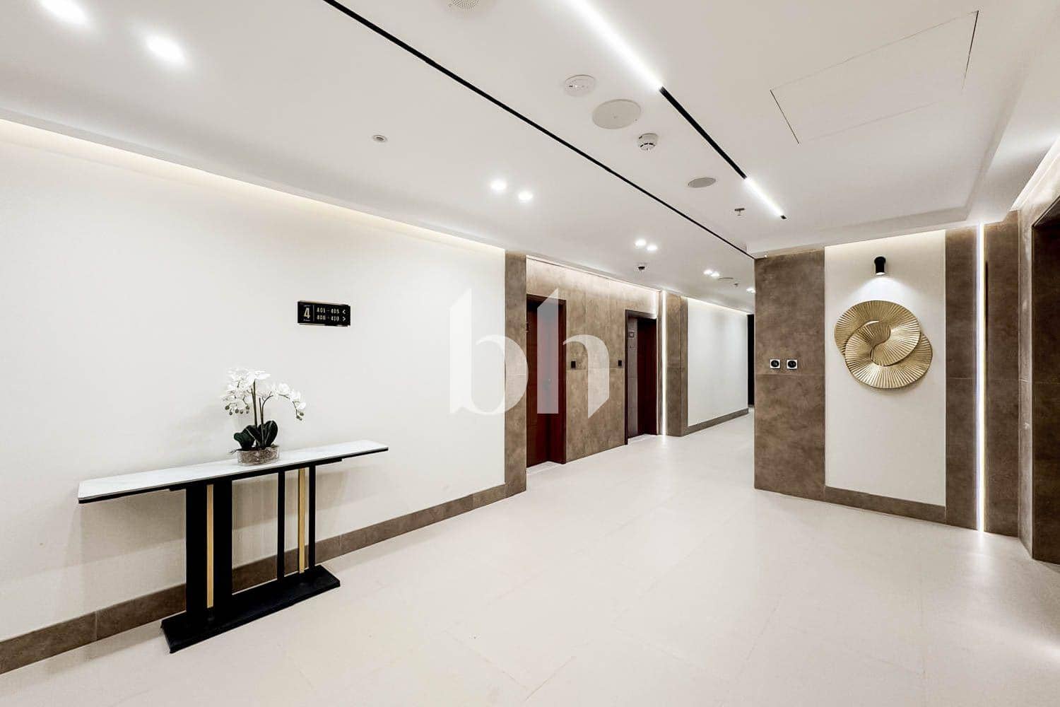 Studio Apartment in PG One - photo 1