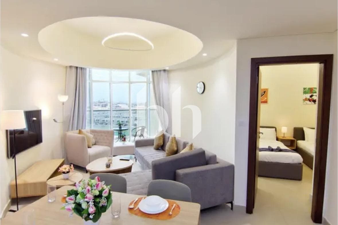 2 Bedroom Hotel Apartment in Azizi Plaza - photo 1