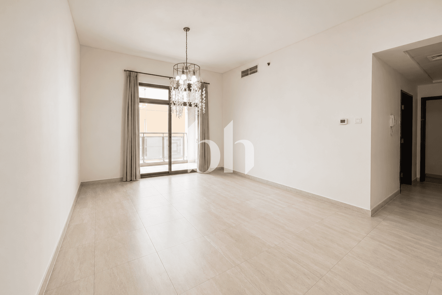 1 Bedroom Apartment in Feirouz
