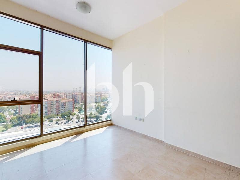 2 Bedroom Apartment in Avenue Residence 1 - photo 2