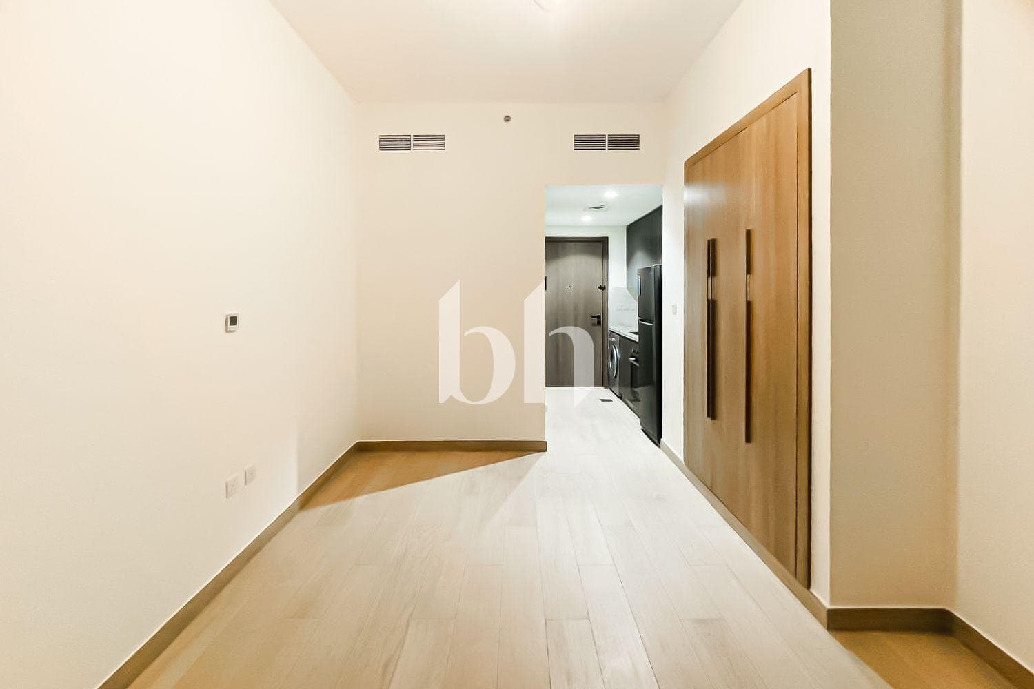 Apartment in AZIZI Pearl