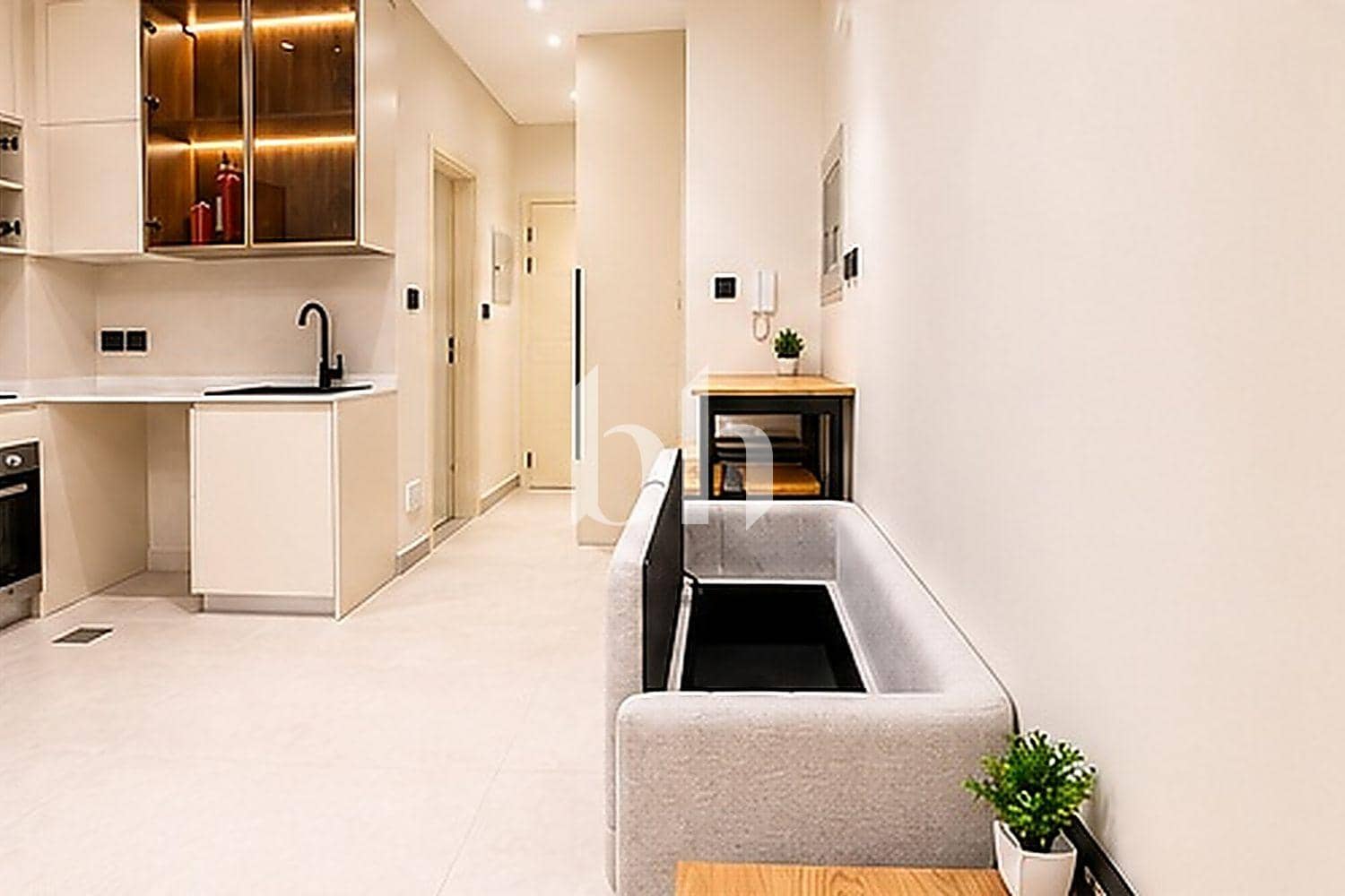Studio Apartment in PG One - photo 2