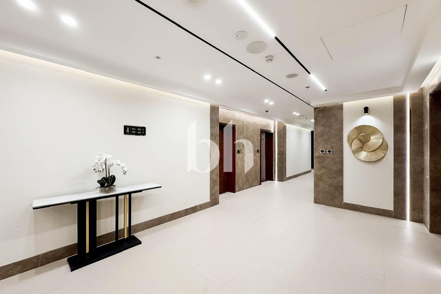 Apartment in PG One - photo 2