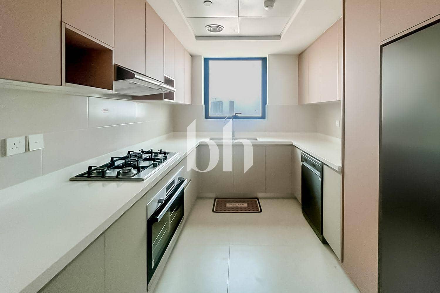 3 Bedroom Apartment in Zazen Ivy - photo 1