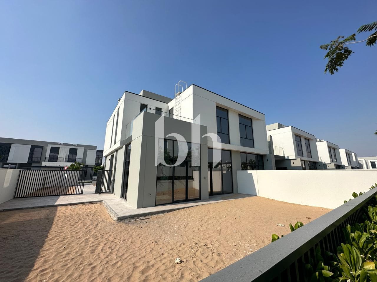 4 Bedrooms Townhouse in Murooj Al Furjan West