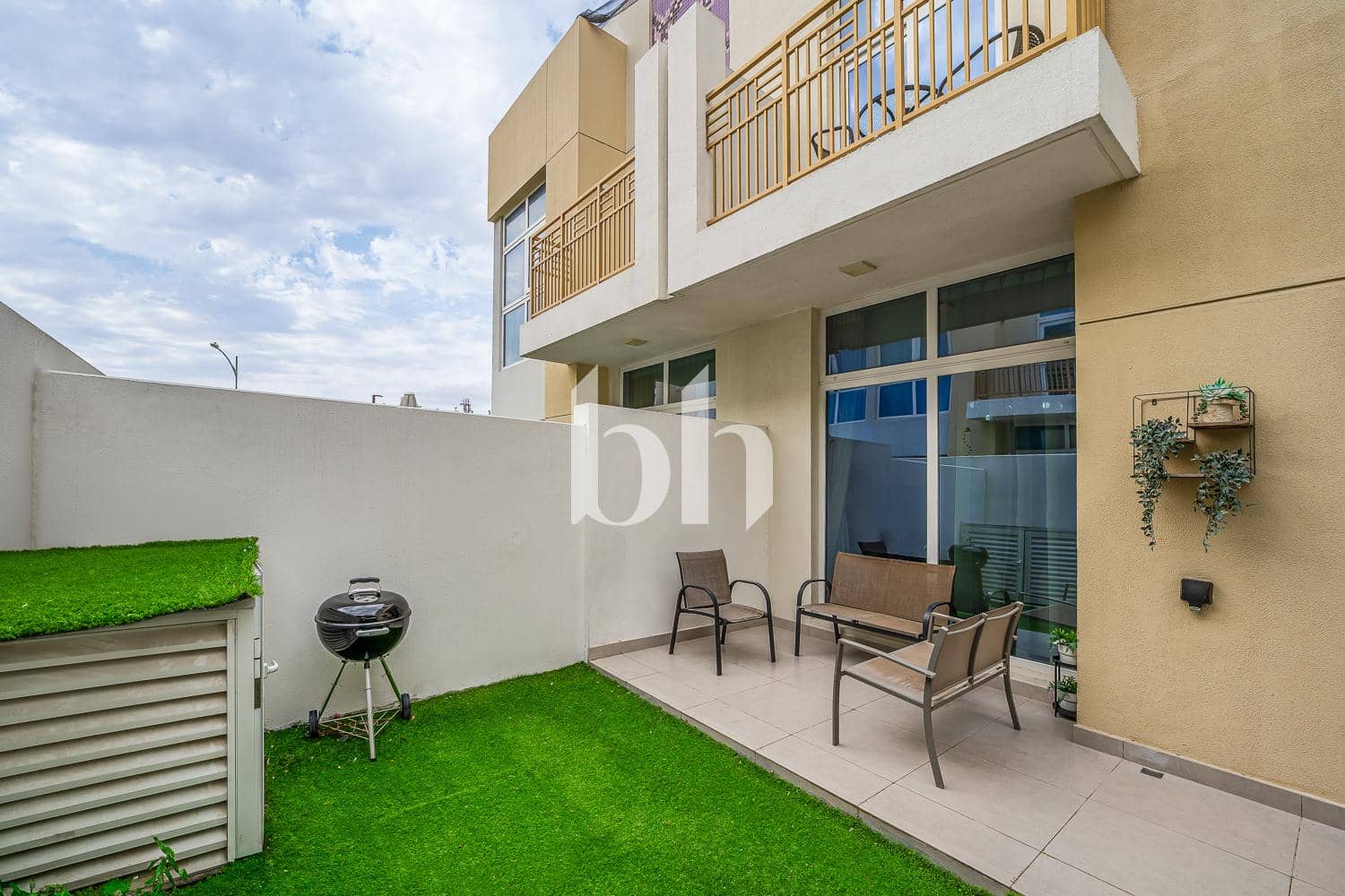 3 Bedroom Townhouse in Avencia 2 - photo 2