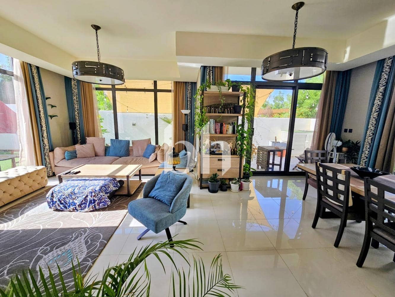 6 Bedroom Villa in Coursetia